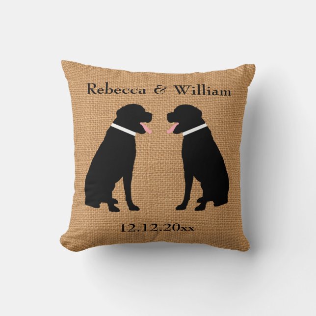 Faux Burlap 2 Black Labradors Personlig Bröllop Kudde (Framsida)
