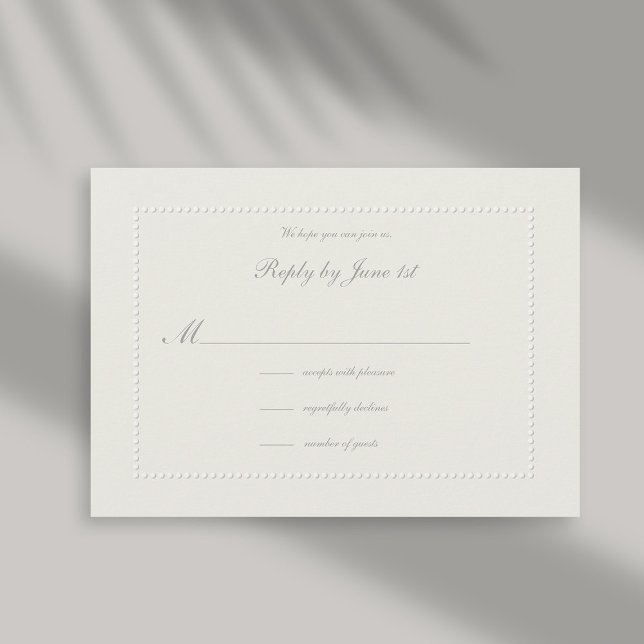 Faux Embossed Ecru Beaded Formal Bröllop Response (formal wedding reply card rsvp response faux embossed beaded frame ecru linen classic traditional)