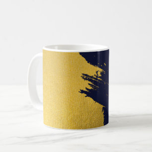 Faux Guld Brushstroks med marinblå bakgrund Kaffemugg