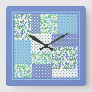 Faux Patchwork Snowdrops Blue Grönt and Polkas Fyrkantig Klocka