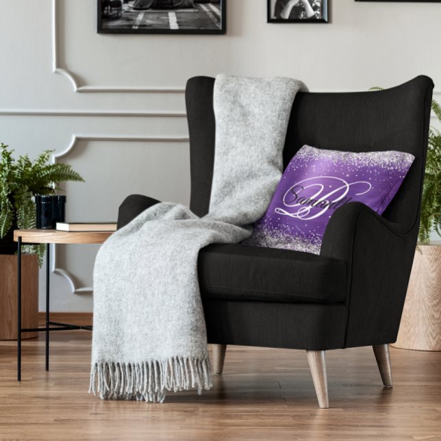 Faux Shiny Silver Glitter Amethyst Foil Monogram Kudde (Silver Glitter Purple Faux Foil Monogram Throw Pillow)