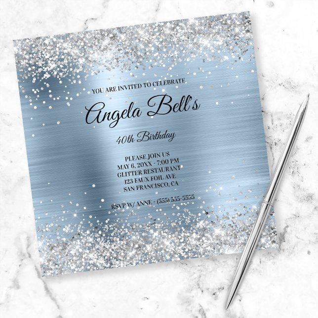 Faux Shiny Silver Glitter Blek Blue Foil Monogram Inbjudningar (Skapare uppladdad)