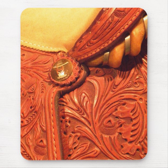 Faux Tooled Leather Saddle Musmatta (Framsidan)