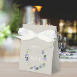 Favor boxes with bows, Elegant favor boxes Presentaskar<br><div class="desc">Simplify the organization of the most beautiful day of your life with our elegant favor boxes. Every detail, from the bow to the shades of purple flowers, is designed to add a touch of grace to your wedding or graduation ceremony. Favor boxes are the perfect gift, an elegant expression of...</div>