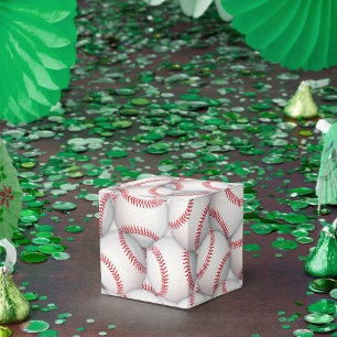Favören för födelsedag för sporttemabaseball b presentaskar