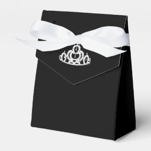 Favören för skönhetstävlingkronaparty boxas presentaskar