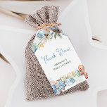 Favoriter för Tacken för julbabykläder Presentetikett<br><div class="desc">Skrynka lite fräckhet med vår vackra Watercolor Blue Boy's jul Baby Shower Tack Favors märkre! Perfekten rör vid din helgdag-temade babydusch. Utmärkt värme och tacksamhet med dessa vattenfärgsnyanser i riken. Ett uppmuntrande sätt att säga "Tack" som inte kommer att glömmas bort!</div>