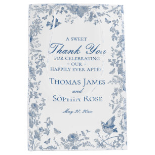 Favoriter i Blue Toile De Jouy-Bröllopsfesten