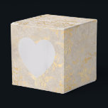 Favoritruta för Crimson Red and Guld Vintage Damas Presentaskar<br><div class="desc">Vintage: Pälsbox för elfenbensdamm med accenter från guld som komplement till insamlingen nedan.</div>