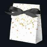 Favoritruta för parti-Guld-stjärnor Presentaskar<br><div class="desc">Parti-favoritruta som visas i en grafisk framställning med gyllene stjärnor. Färg White Anpassa det här objektet eller köp som det är. Lagrar-bild</div>