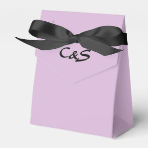 Favoritrutor för enkel lavender-monogrammet presentaskar