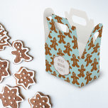 Favoritrutor för julcookies för Cute Pepparkaksgub Presentaskar<br><div class="desc">En söt liten presentlåda täckt med söta små pepparkaksgubbar. Du kan lägga till ett kort hälsning längst fram och bakåt. Jag har satt dem på en rånblå färgad-bakgrund när det kommer ut färg i deras öga.</div>