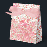 Favoritrutor för personlig | Bröllop och födelseda Presentaskar<br><div class="desc">Anpassningsbarna beställer rutor för bröllop, födelsedagar och händelser. Elegant-, modern- eller guld-formgivning med ditt namn eller tackkort. Gör firande ännu mer minnesvärt med personligens favoritrutor designade för att glädja alla gäster. Vare sig det är en födelsedagsfest, bröllop eller en speciell samling är de här favoritrutorna perfekten till små gåvor från...</div>