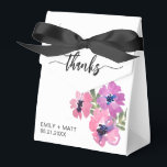 Favoritrutor för Rosa av Chic i bröllop Tack i Blo Presentaskar<br><div class="desc">Favoritrutor för Blommigt för Rosa av Chic i bröllop Tack. Anpassa skräddarsytt med dina egna namn och datum.</div>