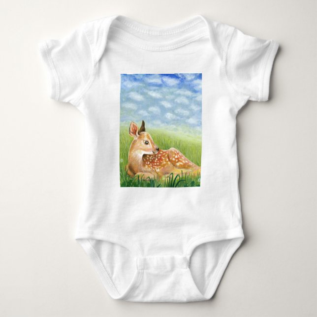 Fawn in the Grass Illustration T Shirt (Framsida)