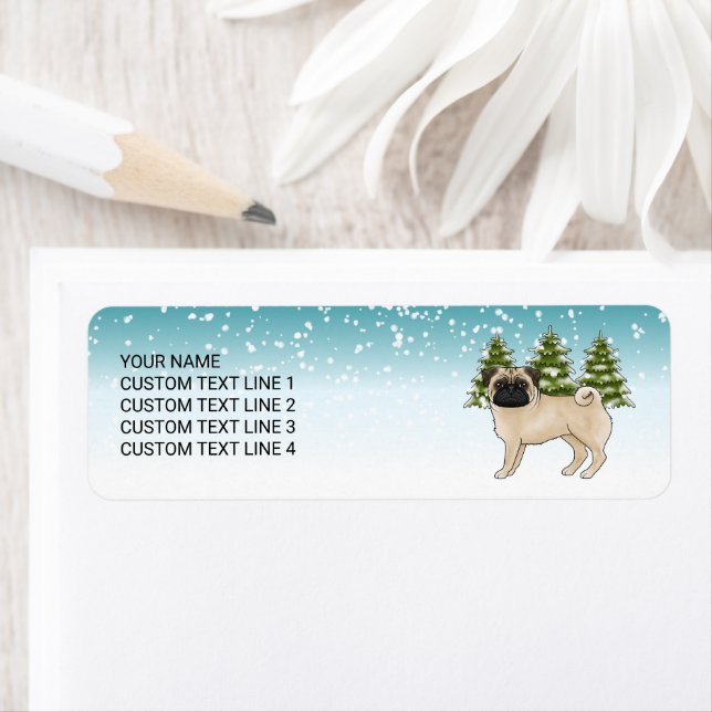 Fawn Pug Cute Tecknad hund Snowy Winter Forest Returadress Etikett (Insitu)