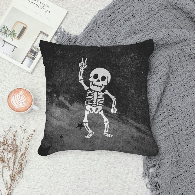 FDT Trump Funny antitrumpSkeleton Kudde (Skapare uppladdad)