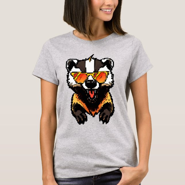 Fearless Pixel Honeybadger T Shirt (Framsida)
