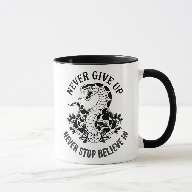 Fearless Spirit: Fet Snake och Ro Artwork Mugg (Höger)