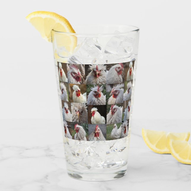 "Feathers in Focus: A White Chicken's Porträtt" Glaskopp (Framsida Ice)