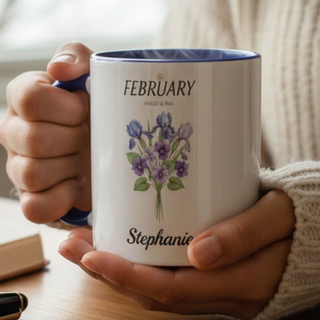 Februari Födelseblomma Naturälskare Whimsisk Mugg (Personalized February Birthday Violet Iris Botanical Mug )
