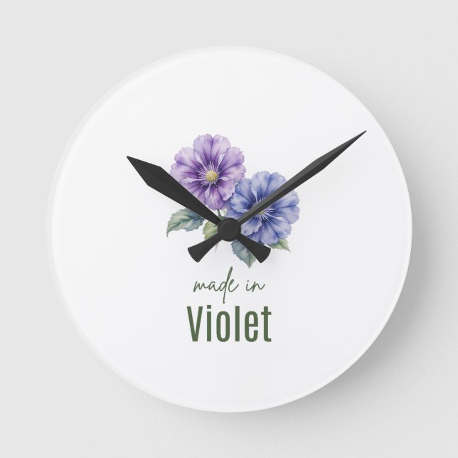 February Violet Birth Flowe Clock Watercolor Rund Klocka (Framsida)