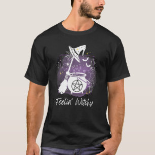 Feelin witchy grafik witchcraft cauldron broom sp t shirt