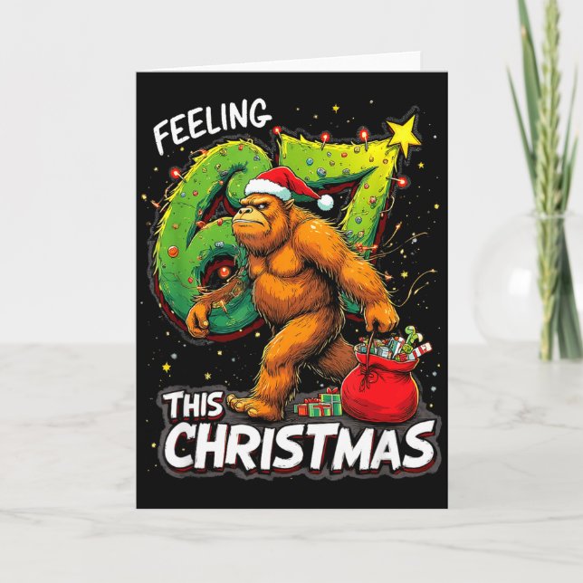 Feeling 67 Funny Christmas Bigfoot Holiday  Kort (Framsida)