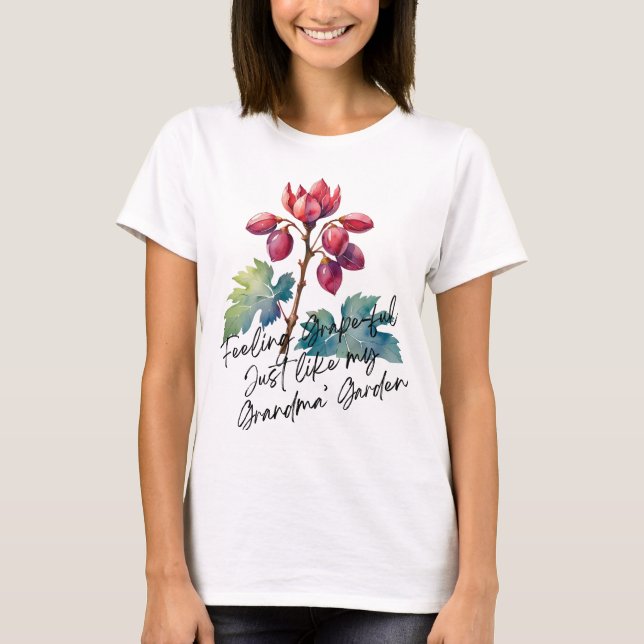 Feeling Grapeful Grandma's Garden Floral Art T Shirt (Framsida)