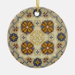 Fejka argt syr den broderade julprydnaden julgransprydnad keramik