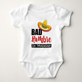 Felaktig hembur vid träning av färgstarka sombrero tee shirt