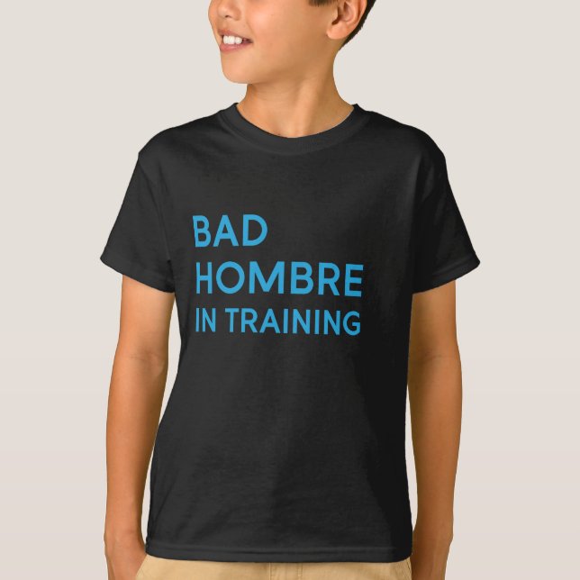 Felaktig hombre i träningskid Tee (Framsida)