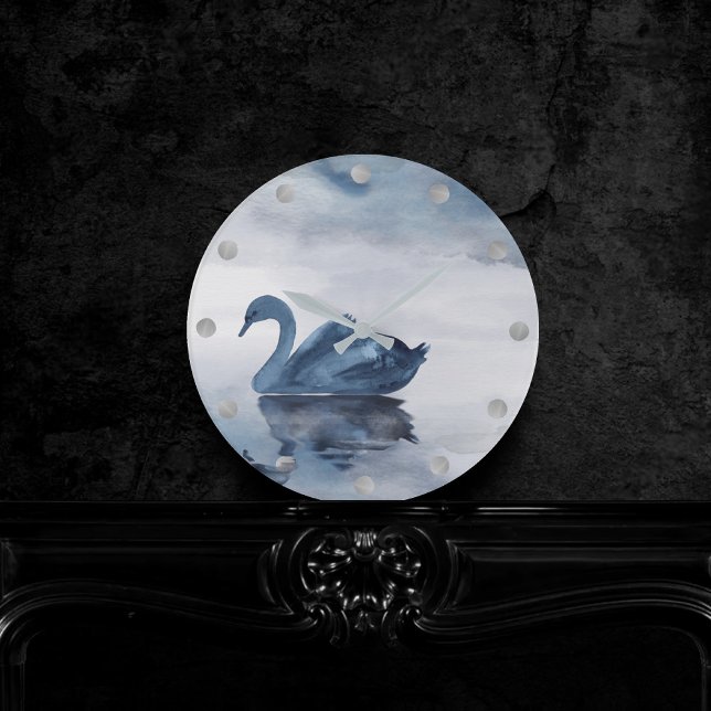 Felaktiga reflektioner | Moody Dusty Blue Svan vid Rund Klocka (Skapare uppladdad)