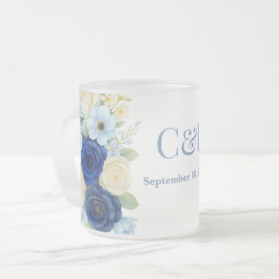 Felblommor i Royalet Bue Bröllop Watercolor Ivory Frostad Glasmugg