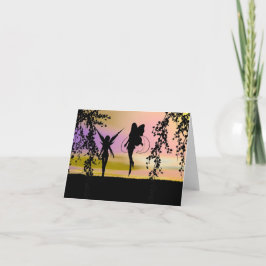 Felika systrar noterar kort