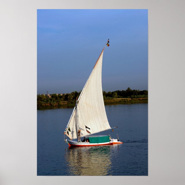 Felucca seglar längs Nilen - Assuan, Egypten Poster (Framsidan)