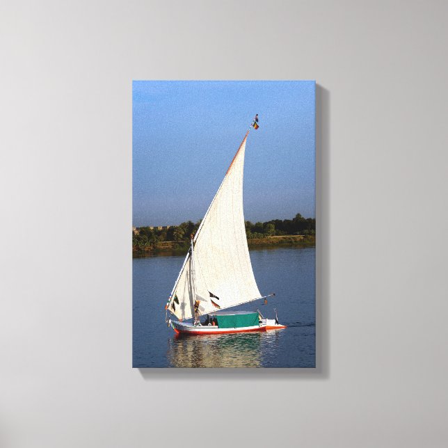Felucca som seglar längs Nilen - Aswan, Egyptenen Canvastryck (Framsida)
