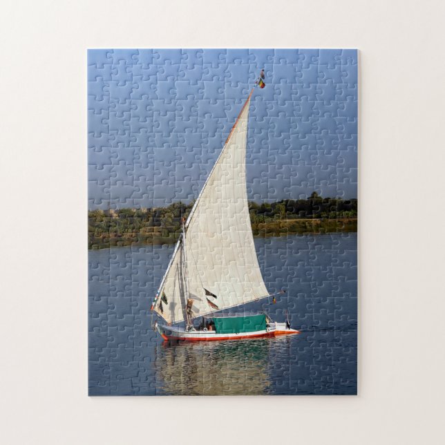 Felucca som seglar längs Nilen - Aswan, Egyptenen Pussel (Vertikal)