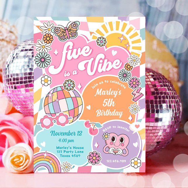 Fem är en Vibe Groovy Preppy Varsity Birthday Inbjudningar (Skapare uppladdad)