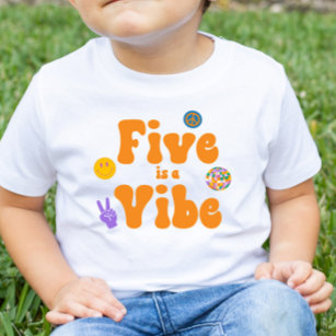 Fem är en Vibe Retro 70:e femte födelsedagen T Shirt