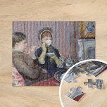 Fem O'Clock Tea | Mary Cassatt Pussel<br><div class="desc">Fem O'Clock Tea (1880) av Mary Cassatt skildrar två elegant klädda kvinnor som njuter av ett eftermiddagste i en tyst, raffinerad miljö. Målningen belyser Kassatens uppmärksamhet på detaljerna och hennes skickliga använda av ljus och skugga för att skapa en känsla av intimitet och realism. Sammansättningen fångar de dåvarande social-anpassningsbarna och...</div>