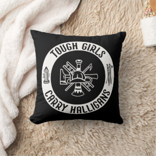 Female Firefighter Tuff Girls Carry Halligans Kudde