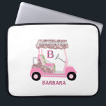 Female Golf Cart Personalize Laptop Fodral<br><div class="desc">En charmerande unik golfvagn - vissa diamanter och glitter - en tad ovanpå,  kanske - kärlek för dig själv eller speciell som gåva - med initialer/monogram. Om du har några designfrågor eller en speciell begäran,  skicka ett e-postmeddelande till: charmdesignstudio@rcn.com</div>