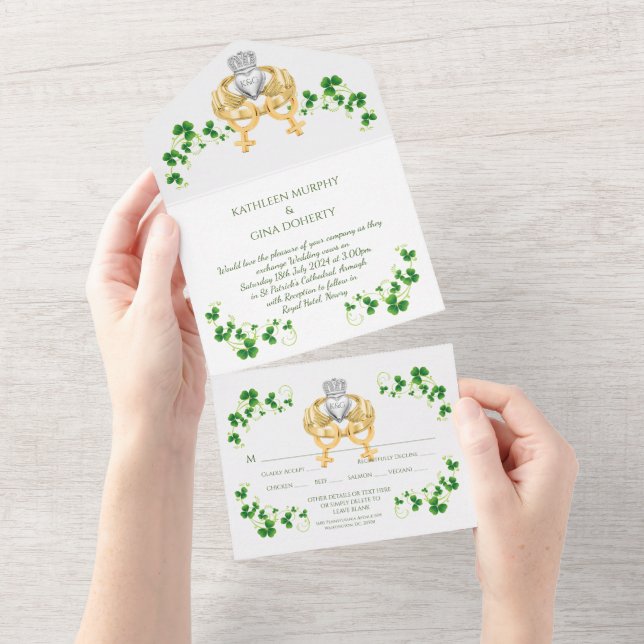 Female Irish Claddagh Ring och Shamrocks (Avrivbar del)