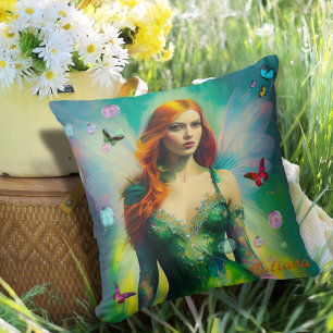 Female Red Hair Fairy Porträtt i Grönt Dress Kudde