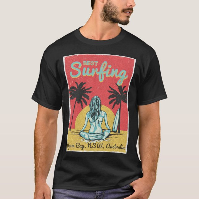 Female Surfer Byron Bay New South Wales Australia T Shirt (Framsida)