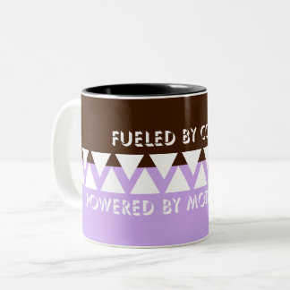 feminin-stripe-typografi | Kaffe Mamma-offert Två-Tonad Mugg