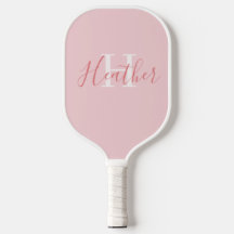 Feminint rosa med namn och initial