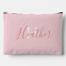 Feminint rosa med namn och initial
