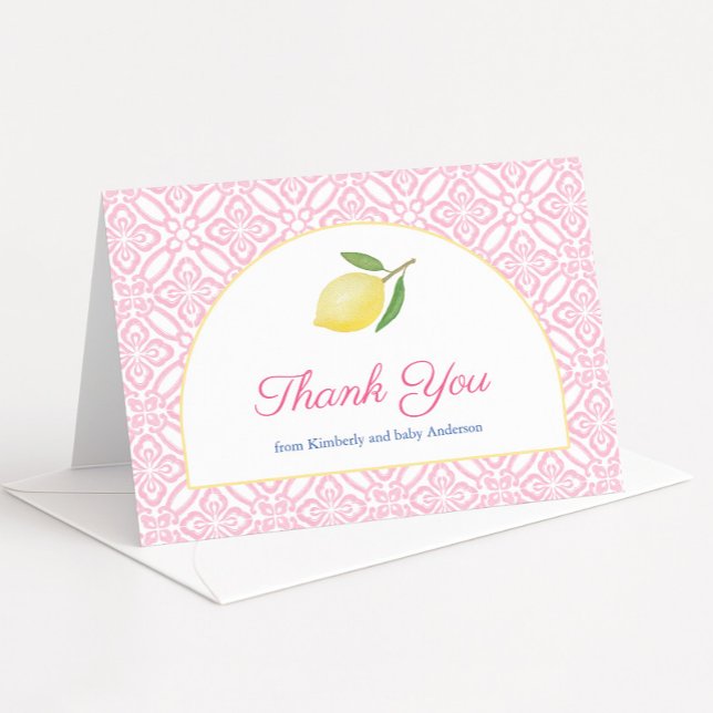 Feminint välvt Positano Rosa Citron Baby Shower Tack Kort (Pretty pink baby girl shower thank you card design featuring vintage tile print, modern arch & lemon)